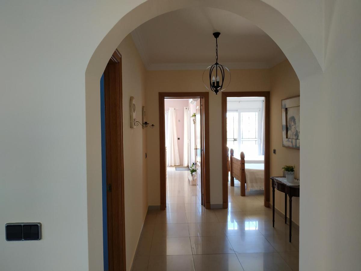 Villa Casa Del Sol 3 Bedroom Villa With Private Solar Covered 12M X 6M Pool Minimum Stay 7 Nights Chromecast And Wifi Throughout The Property Triquivijate Bagian luar foto