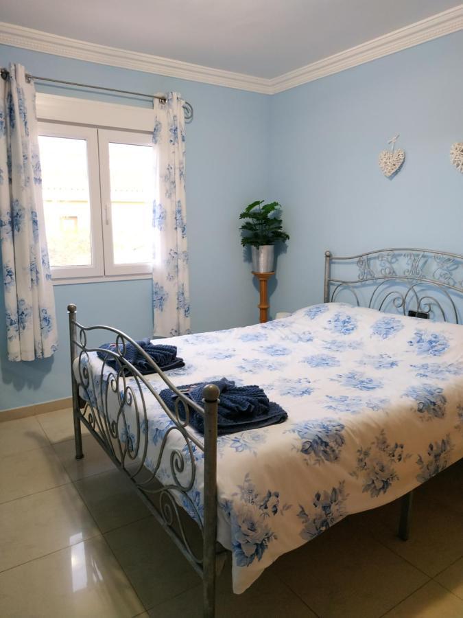Villa Casa Del Sol 3 Bedroom Villa With Private Solar Covered 12M X 6M Pool Minimum Stay 7 Nights Chromecast And Wifi Throughout The Property Triquivijate Bagian luar foto