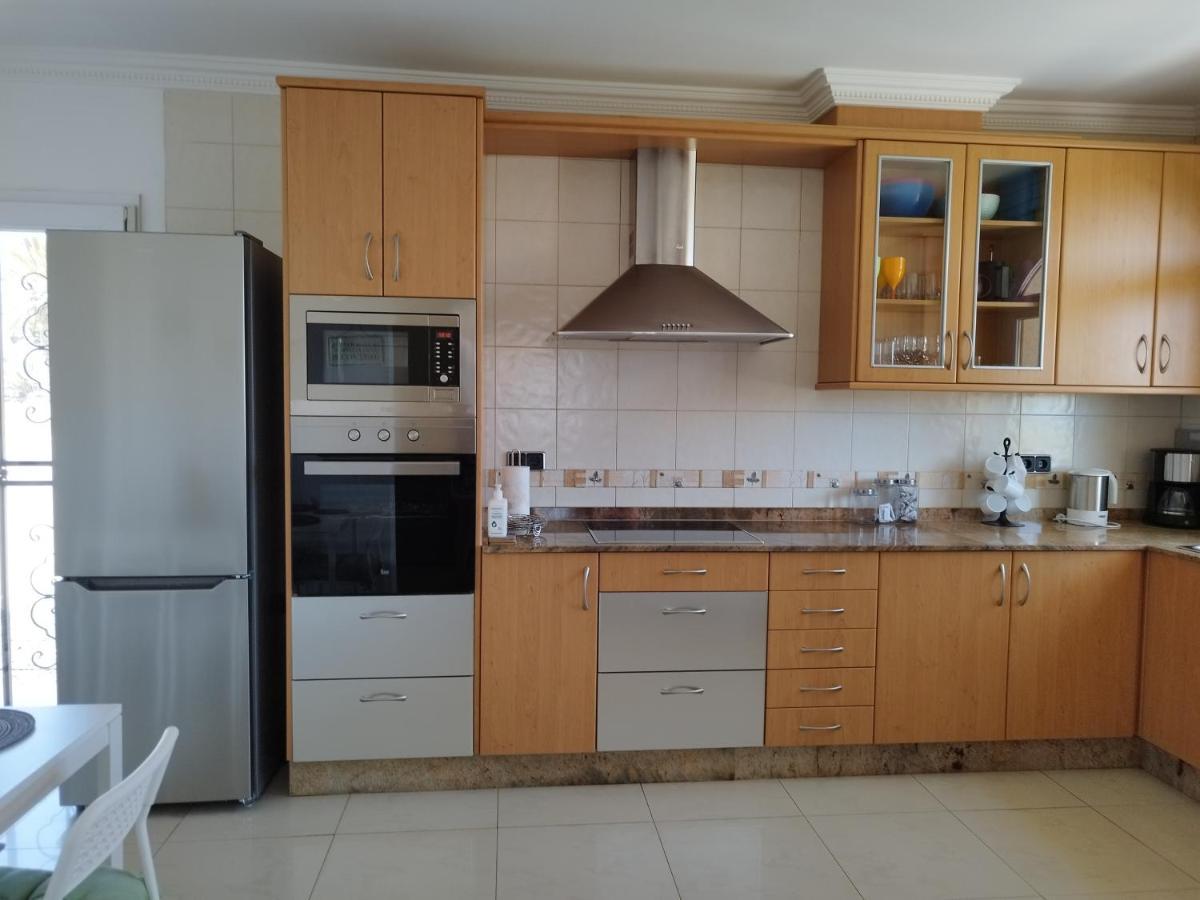 Villa Casa Del Sol 3 Bedroom Villa With Private Solar Covered 12M X 6M Pool Minimum Stay 7 Nights Chromecast And Wifi Throughout The Property Triquivijate Bagian luar foto