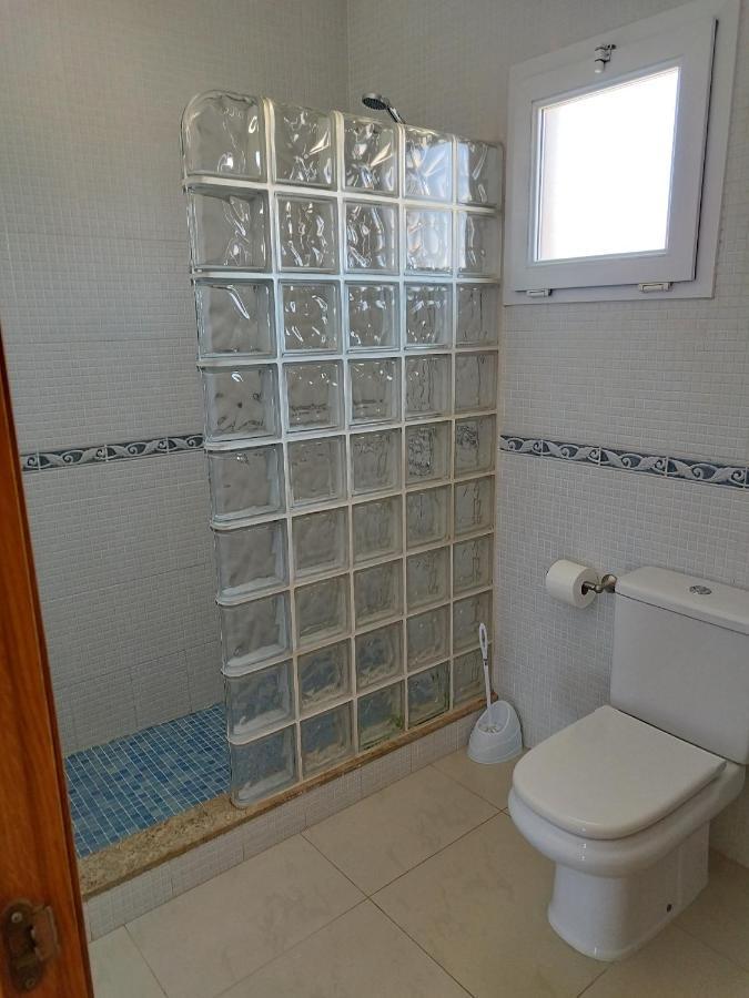 Villa Casa Del Sol 3 Bedroom Villa With Private Solar Covered 12M X 6M Pool Minimum Stay 7 Nights Chromecast And Wifi Throughout The Property Triquivijate Bagian luar foto